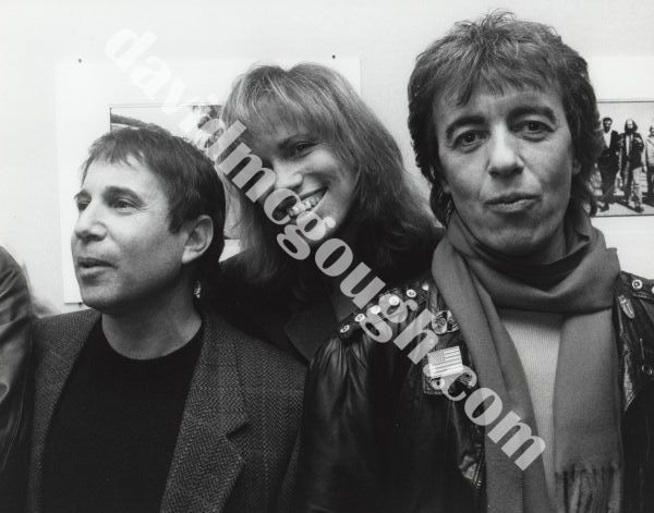 Paul Simon, Carly Simon and Bill Wyman 1989, NY.jpg
